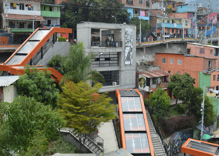 Graffiti Tour hoteles en medellin Gallery Hotel Medellin | Street art Hotel en el Centro de Medellín